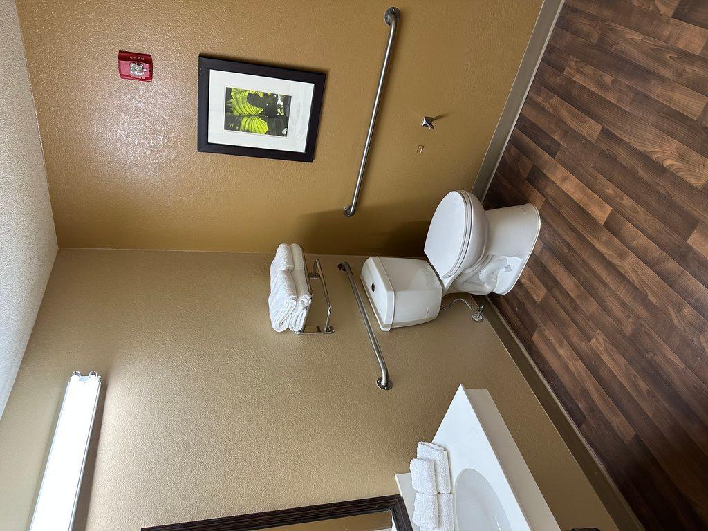 Red Roof Inn Southfield Bagian luar foto