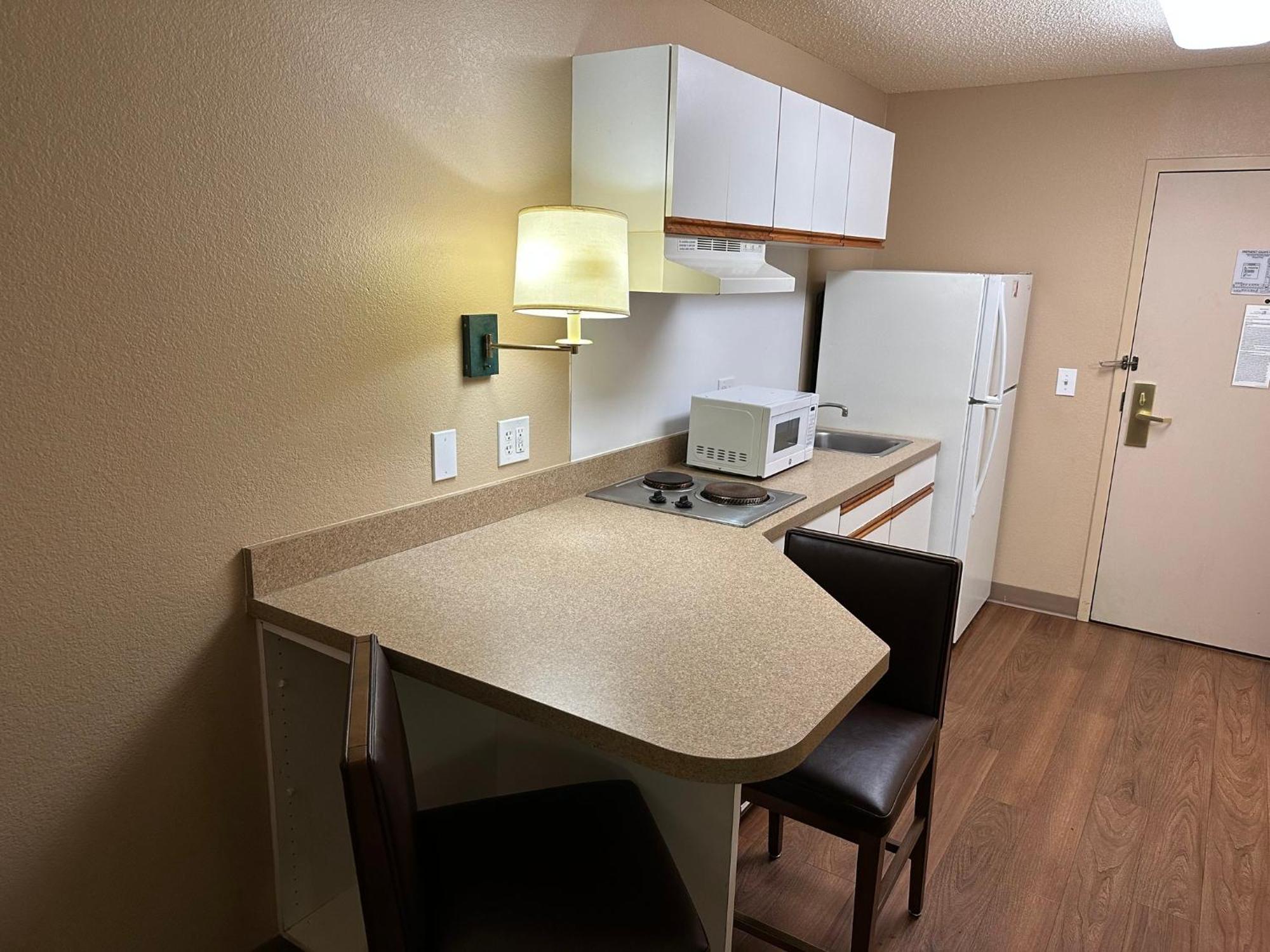 Red Roof Inn Southfield Bagian luar foto