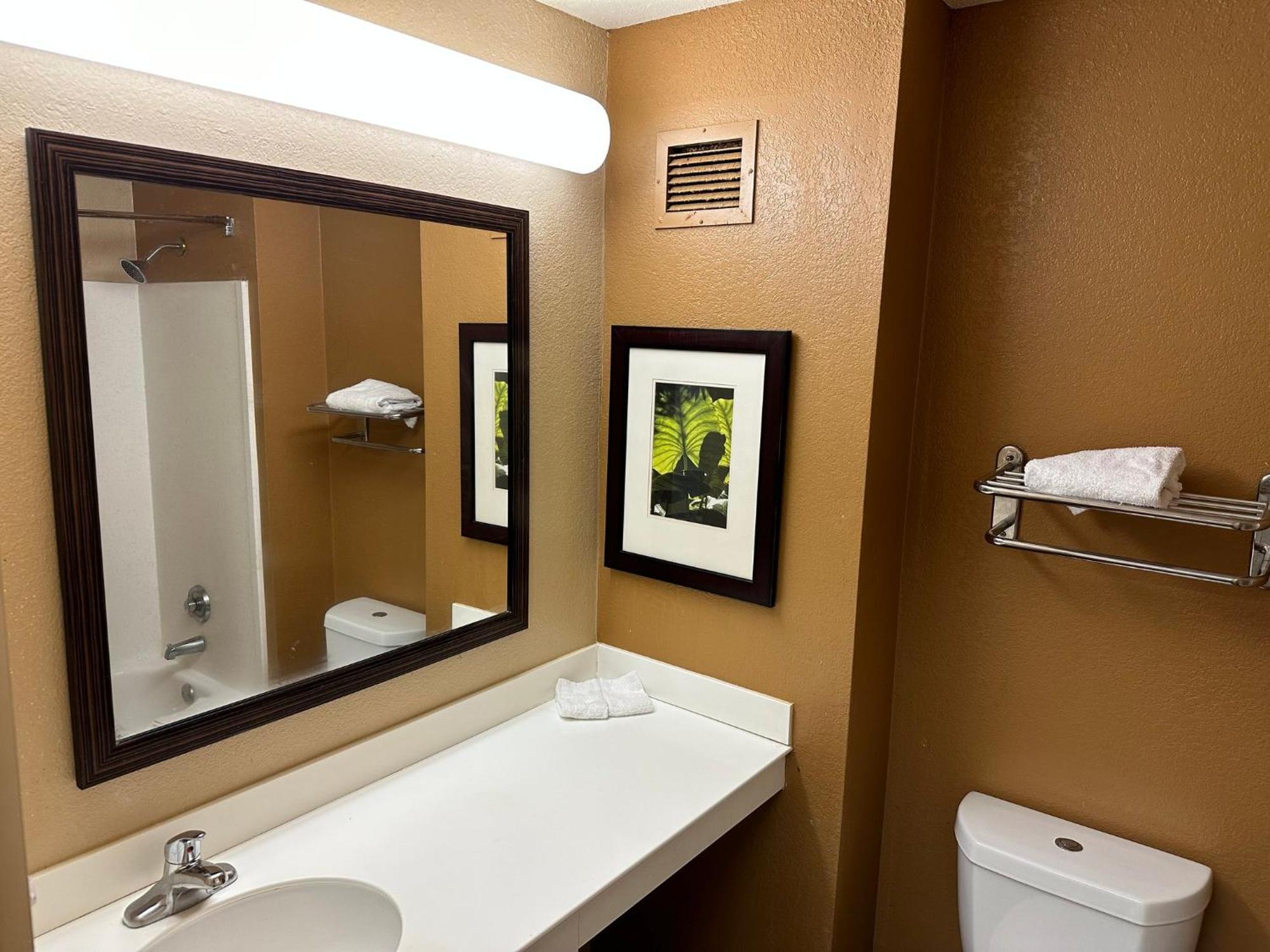 Red Roof Inn Southfield Bagian luar foto