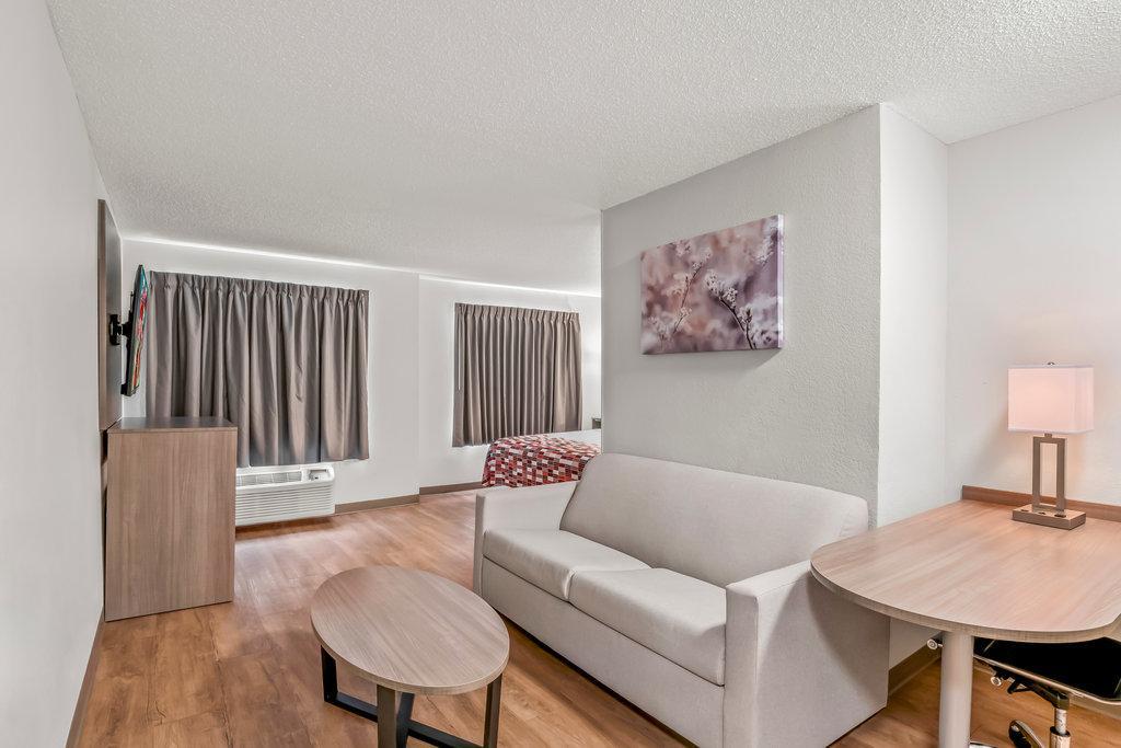 Red Roof Inn Southfield Bagian luar foto
